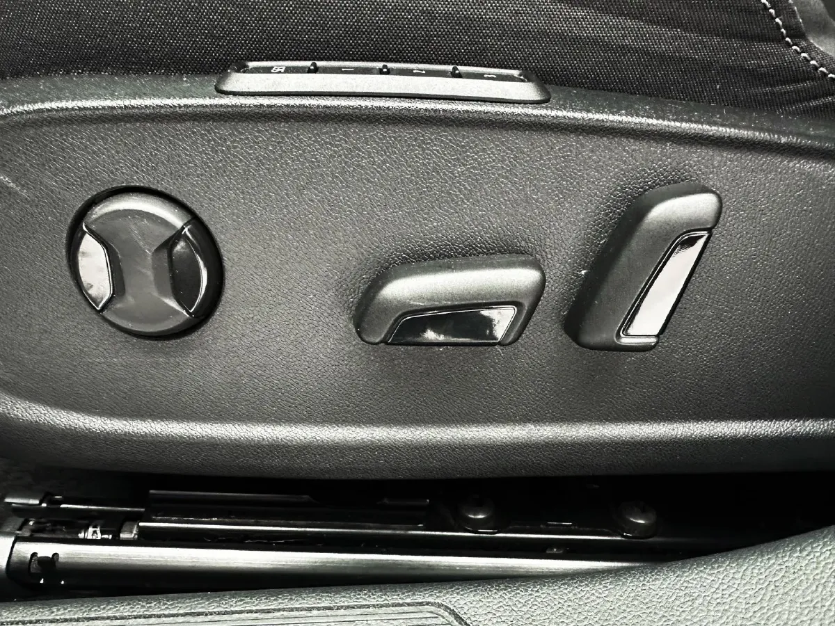 2021 Volkswagen Golf 1.4T 150HP L4 7DCT,autocango,china used car exporter,china ev exporter,chinese used car exporter,chinese used ev exporter