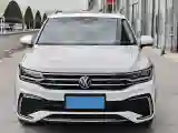 2023 Volkswagen Tiguan L 2.0T 186HP L4 7DCT
