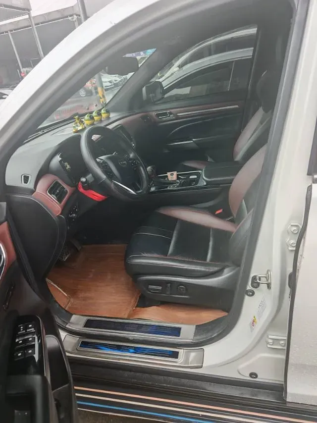 2020 GAC Trumpchi GS8 2.0T 252HP L4 6AT,autocango,china used car exporter,china ev exporter,chinese used car exporter,chinese used ev exporter