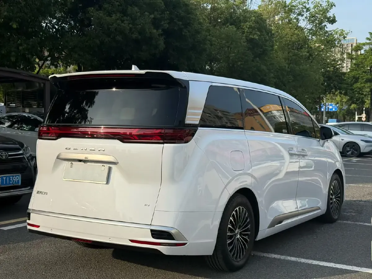 2024 Denza D9 BEV 103.36KWH,autocango,china used car exporter,china ev exporter,chinese used car exporter,chinese used ev exporter