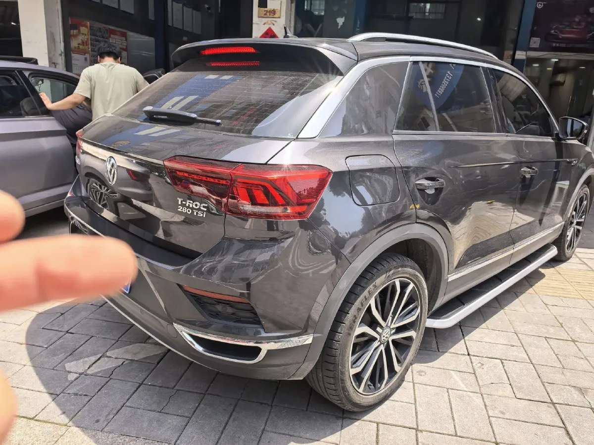 2019 Volkswagen T-Roc 1.4T 150HP L4 7DCT,autocango,china used car exporter,china ev exporter,chinese used car exporter,chinese used ev exporter