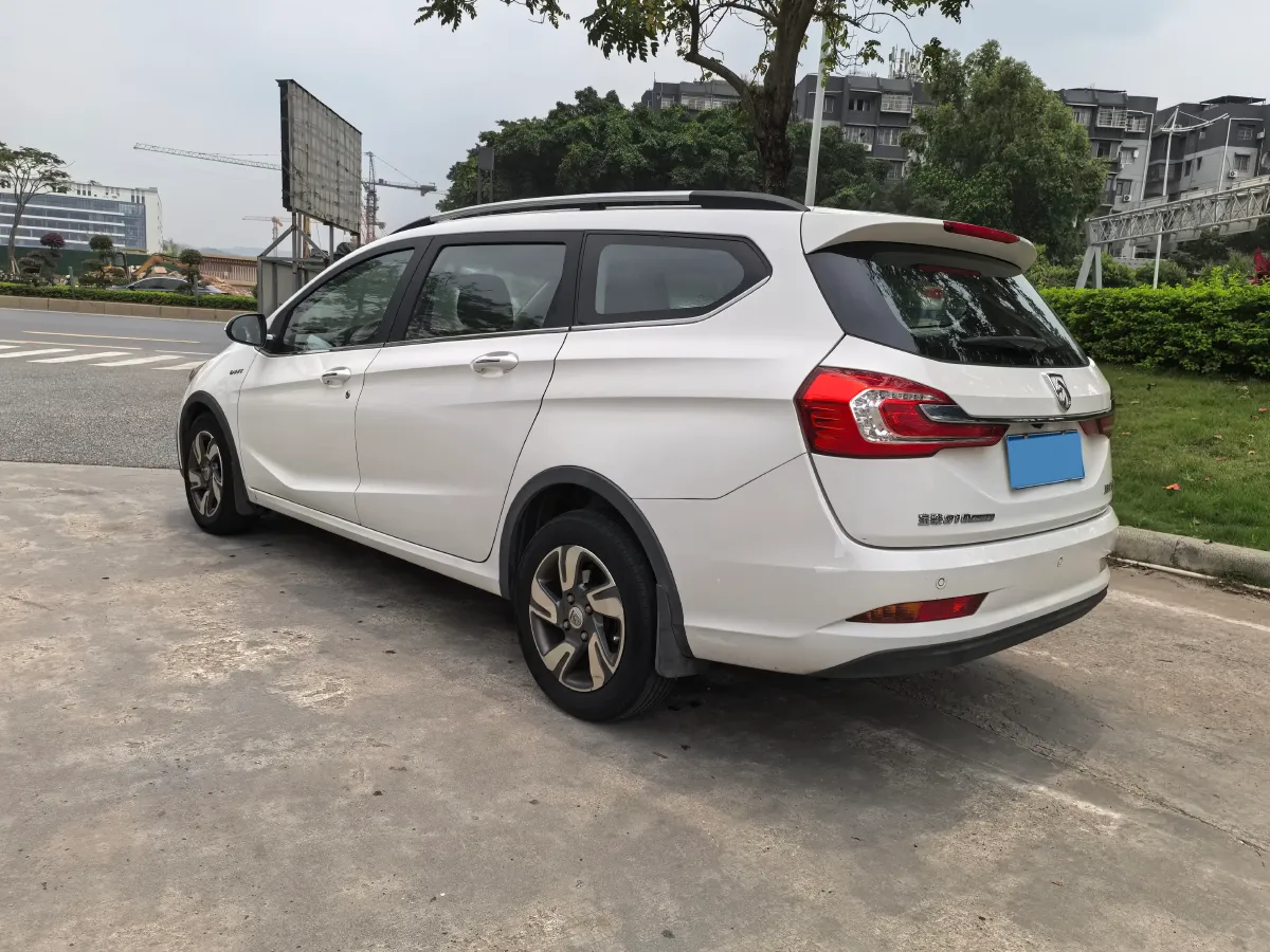 2018 BaoJun 360 1.5L 112HP L4 6MT,autocango,china used car exporter,china ev exporter,chinese used car exporter,chinese used ev exporter