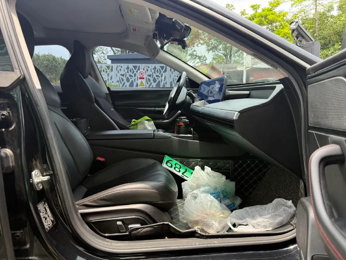 2020 Xpeng P7 BEV 70.8KWH,autocango,china used car exporter,china ev exporter,chinese used car exporter,chinese used ev exporter