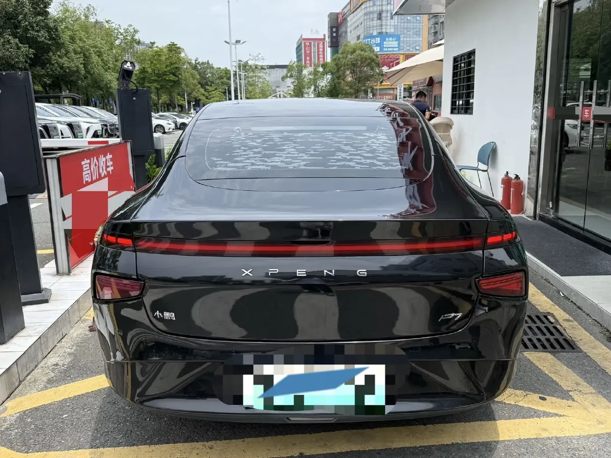 2020 Xpeng P7 BEV 70.8KWH,autocango,china used car exporter,china ev exporter,chinese used car exporter,chinese used ev exporter