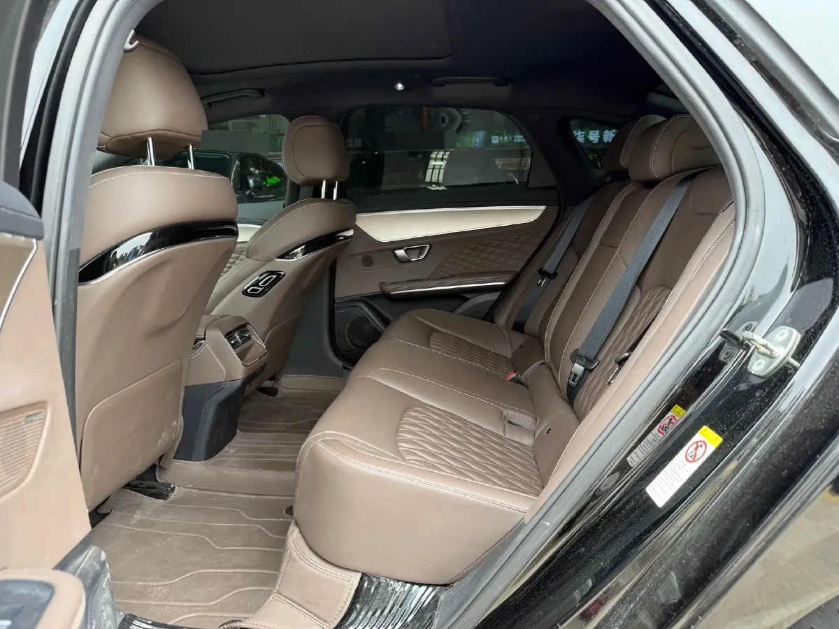 2023 BYD Han 1.5T 139HP L4 E-CVT PHEV 18.316KWH,autocango,china used car exporter,china ev exporter,chinese used car exporter,chinese used ev exporter