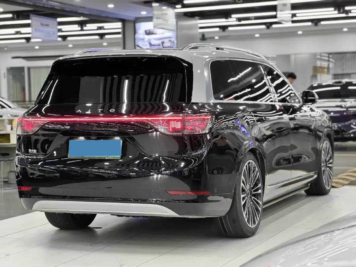 2024 AITO AITO M9 1.5T 152HP L4 REEV 42KWH,autocango,china used car exporter,china ev exporter,chinese used car exporter,chinese used ev exporter