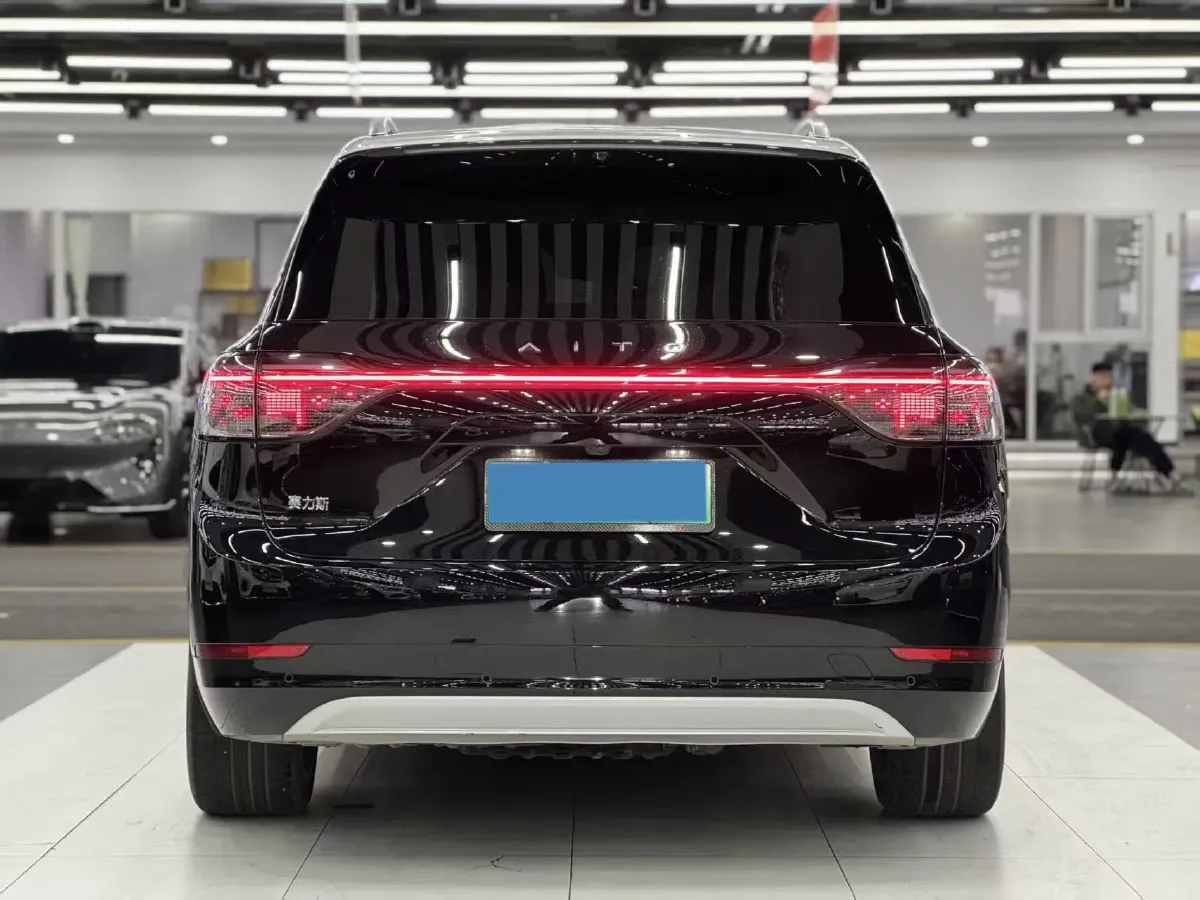 2024 AITO AITO M9 1.5T 152HP L4 REEV 42KWH,autocango,china used car exporter,china ev exporter,chinese used car exporter,chinese used ev exporter