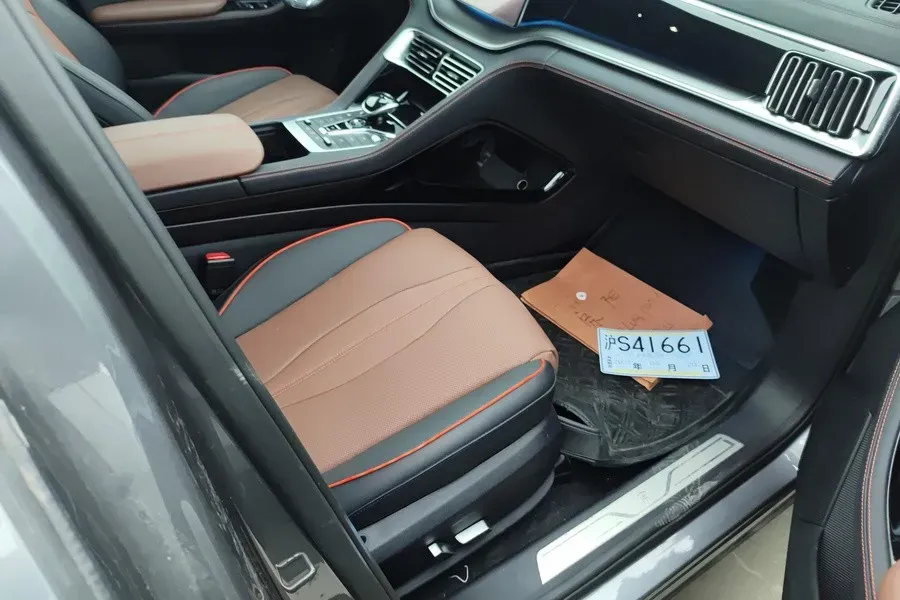 2021 MAXUS G20 2.0T 163HP L4 8AT,autocango,china used car exporter,china ev exporter,chinese used car exporter,chinese used ev exporter