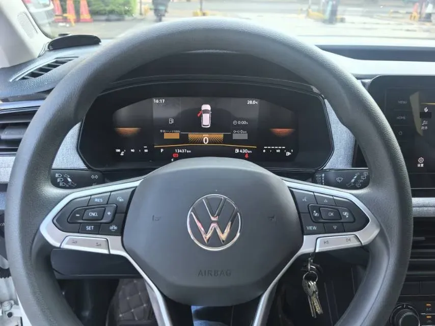 2025 Volkswagen Tharu 1.5L 110HP L4 6AT,autocango,china used car exporter,china ev exporter,chinese used car exporter,chinese used ev exporter