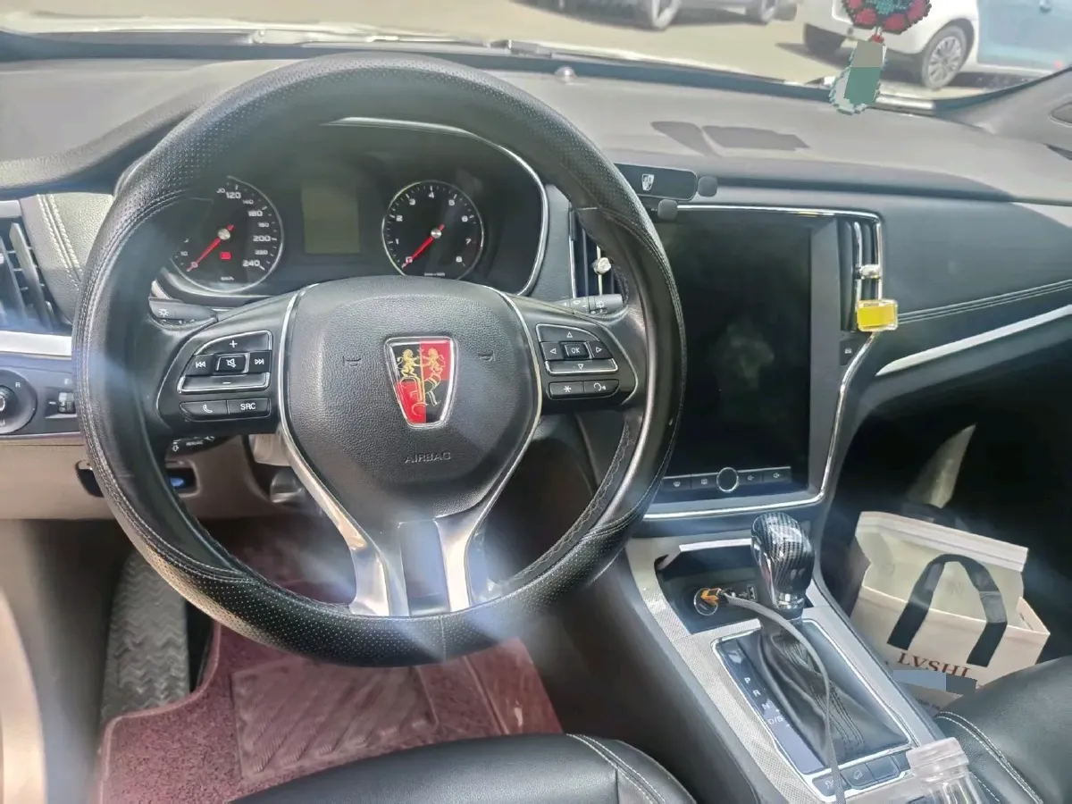 2018 Roewe RX5 1.5T 169HP L4 7DCT,autocango,china used car exporter,china ev exporter,chinese used car exporter,chinese used ev exporter