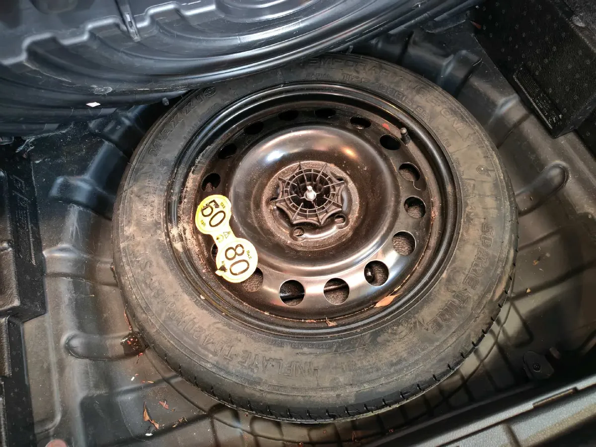 2018 Roewe RX5 2.0T 220HP L4 6DCT,autocango,china used car exporter,china ev exporter,chinese used car exporter,chinese used ev exporter