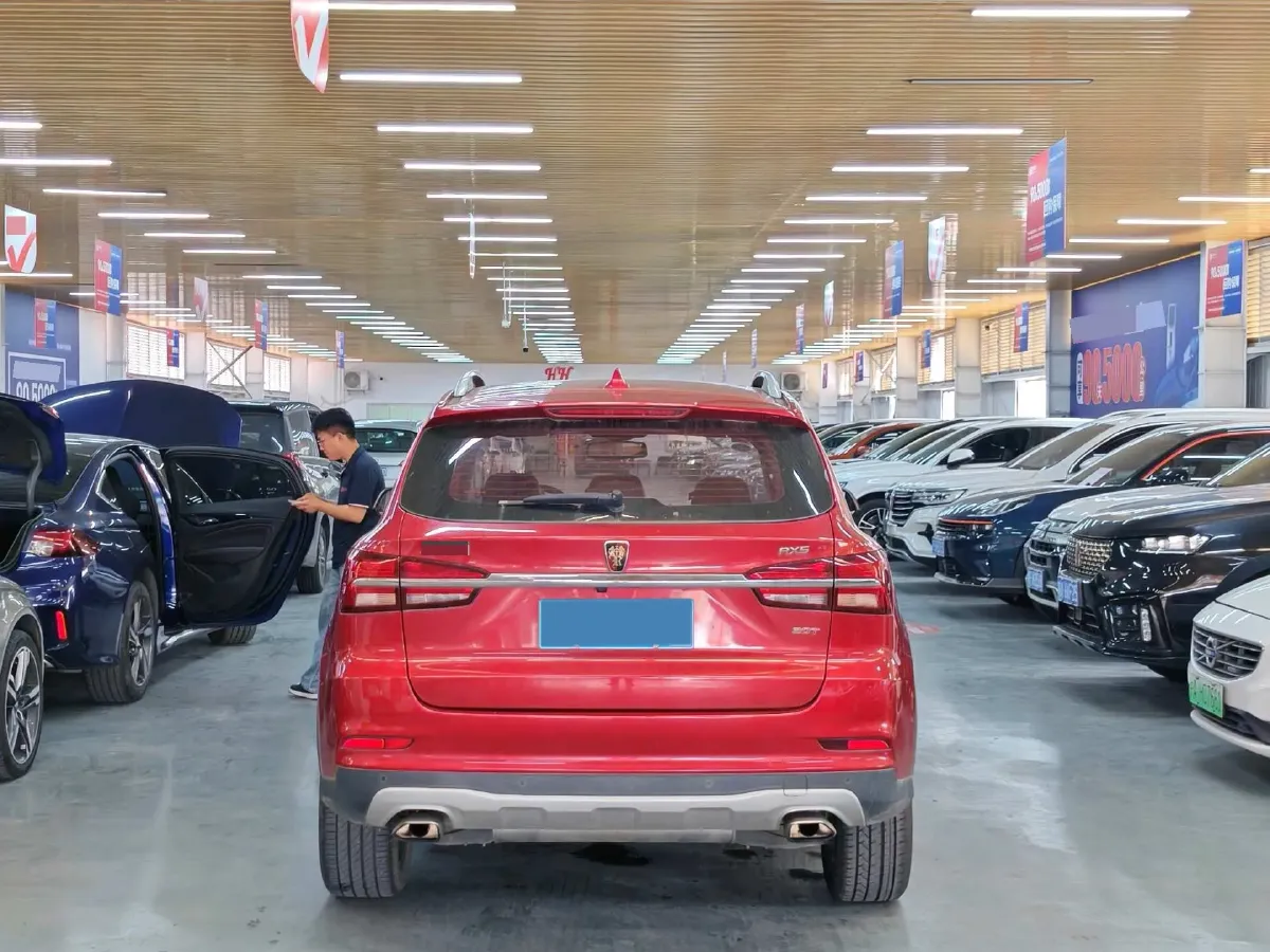 2018 Roewe RX5 2.0T 220HP L4 6DCT,autocango,china used car exporter,china ev exporter,chinese used car exporter,chinese used ev exporter