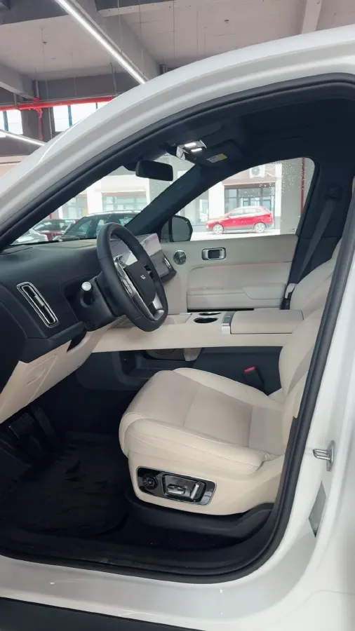 2025 Li L7 Range Extended 154HP REEV,autocango,china used car exporter,china ev exporter,chinese used car exporter,chinese used ev exporter