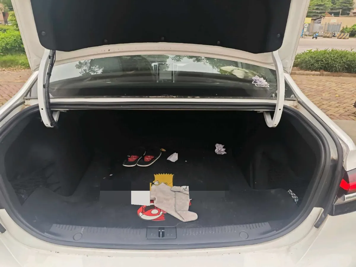 2020 Roewe i6 MAX 1.5T 173HP L4 7DCT,autocango,china used car exporter,china ev exporter,chinese used car exporter,chinese used ev exporter