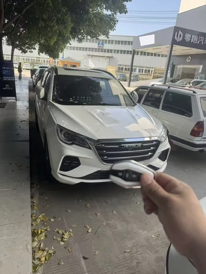 2020 Jetour X70 1.5T 156HP L4 6DCT,autocango,china used car exporter,china ev exporter,chinese used car exporter,chinese used ev exporter