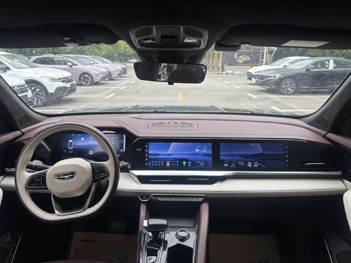 2021 Geely Monjaro 2.0T 218HP L4 7DCT,autocango,china used car exporter,china ev exporter,chinese used car exporter,chinese used ev exporter