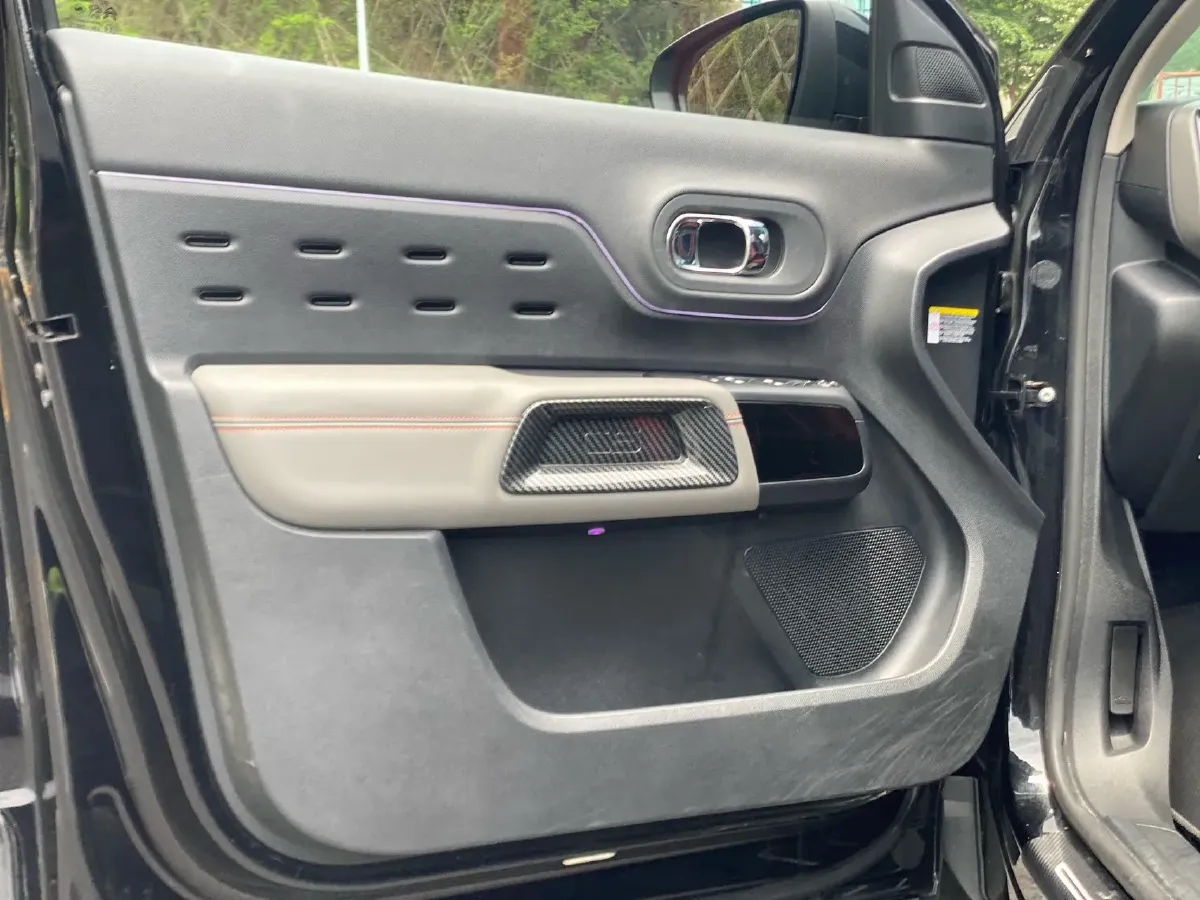 2020 Citroen C5 Aircross 1.6T 170HP L4 6AT,autocango,china used car exporter,china ev exporter,chinese used car exporter,chinese used ev exporter