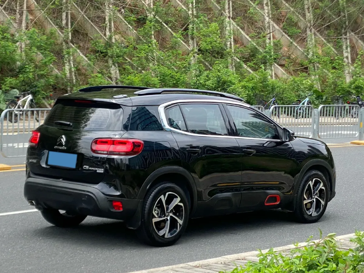 2020 Citroen C5 Aircross 1.6T 170HP L4 6AT,autocango,china used car exporter,china ev exporter,chinese used car exporter,chinese used ev exporter