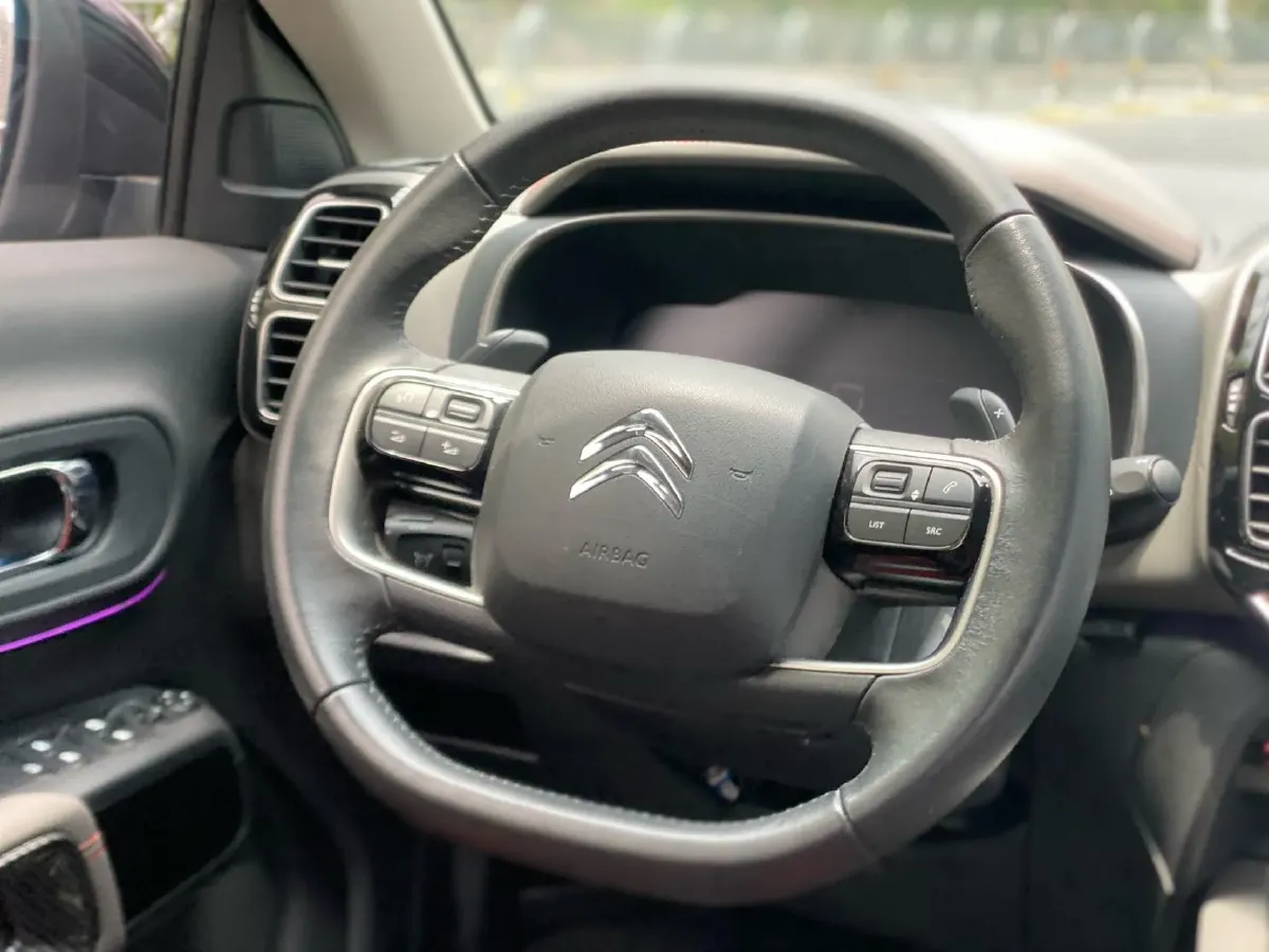 2020 Citroen C5 Aircross 1.6T 170HP L4 6AT,autocango,china used car exporter,china ev exporter,chinese used car exporter,chinese used ev exporter