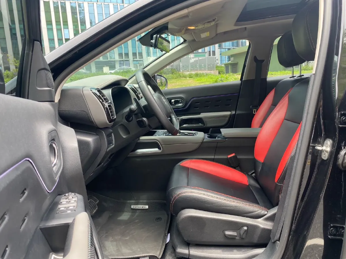 2020 Citroen C5 Aircross 1.6T 170HP L4 6AT,autocango,china used car exporter,china ev exporter,chinese used car exporter,chinese used ev exporter