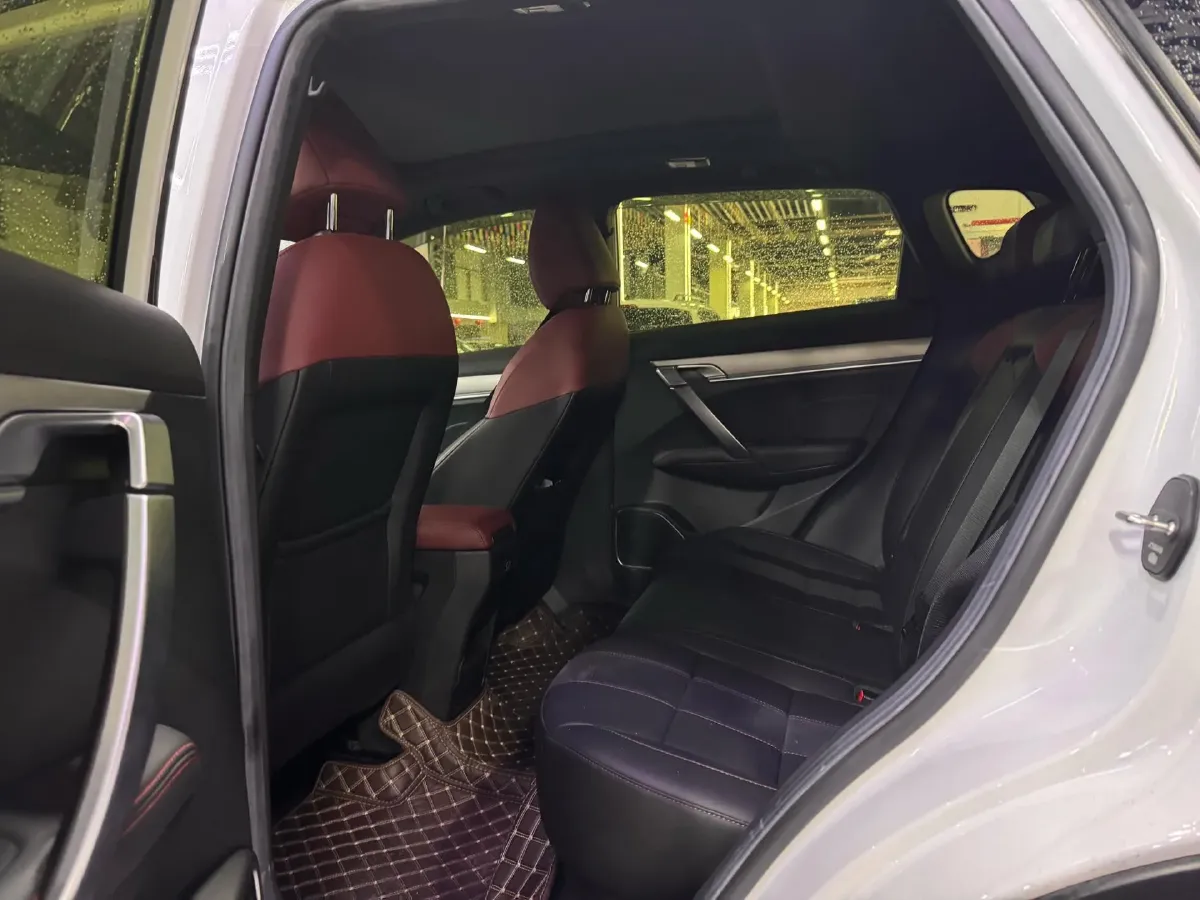 2021 Geely Coolray 1.5T 177HP L3 7DCT,autocango,china used car exporter,china ev exporter,chinese used car exporter,chinese used ev exporter