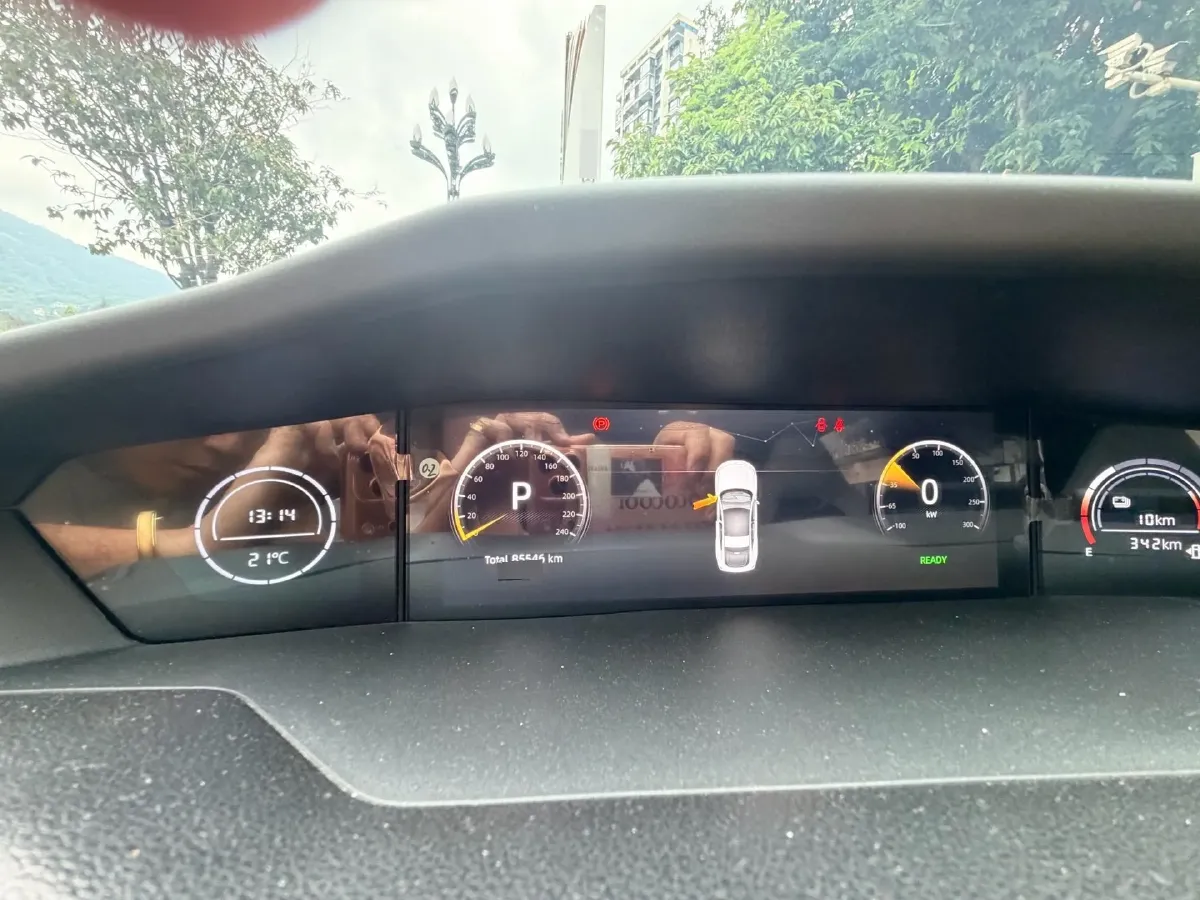 2023 Volkswagen Polo 1.5L 113HP L4 6AT,autocango,china used car exporter,china ev exporter,chinese used car exporter,chinese used ev exporter