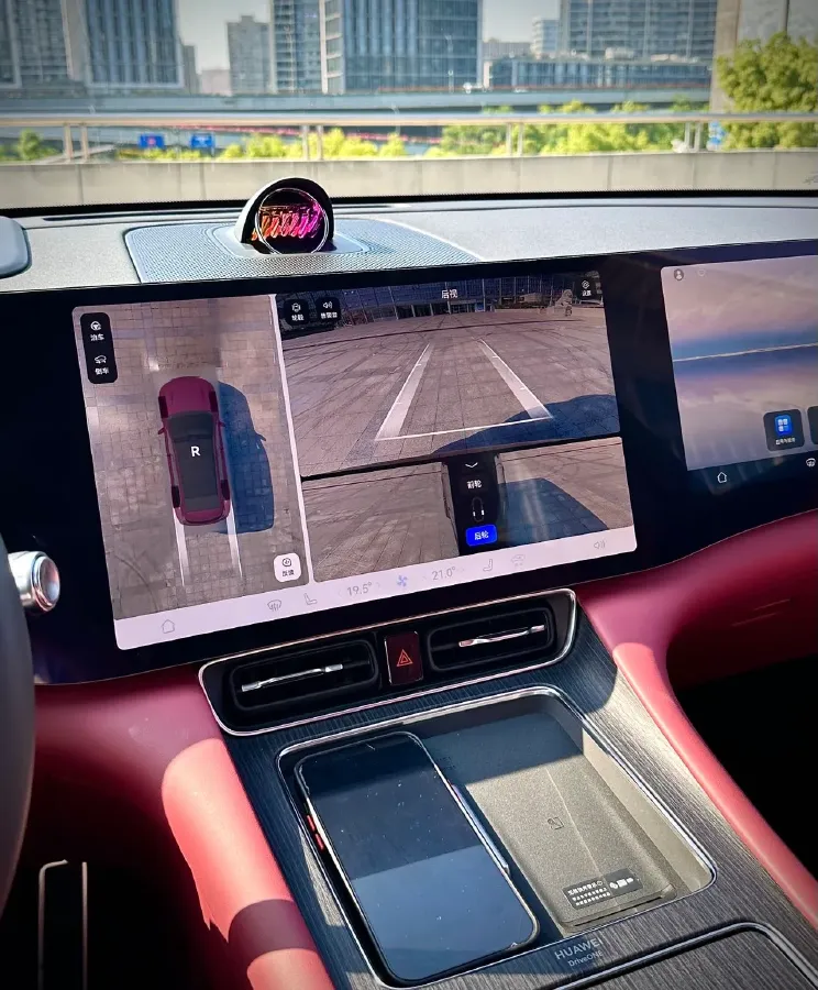 2025 AITO AITO M8 REEV 160HP REEV 53.4KWH,autocango,china used car exporter,china ev exporter,chinese used car exporter,chinese used ev exporter