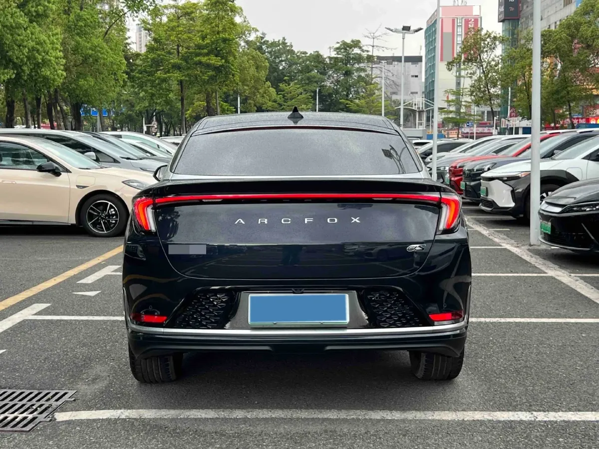 2023 ARCFOX αS BEV 65.6KWH,autocango,china used car exporter,china ev exporter,chinese used car exporter,chinese used ev exporter