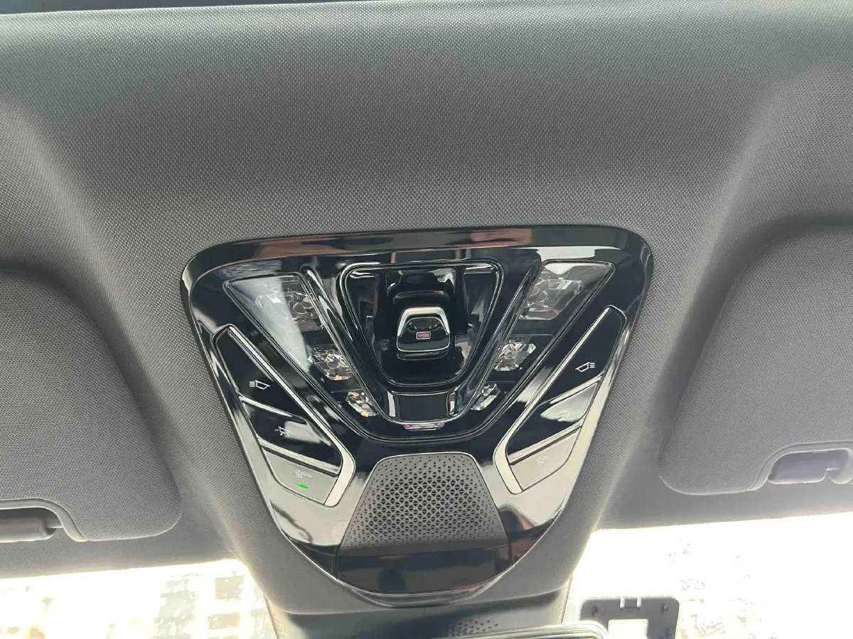 2023 ARCFOX αS BEV 65.6KWH,autocango,china used car exporter,china ev exporter,chinese used car exporter,chinese used ev exporter