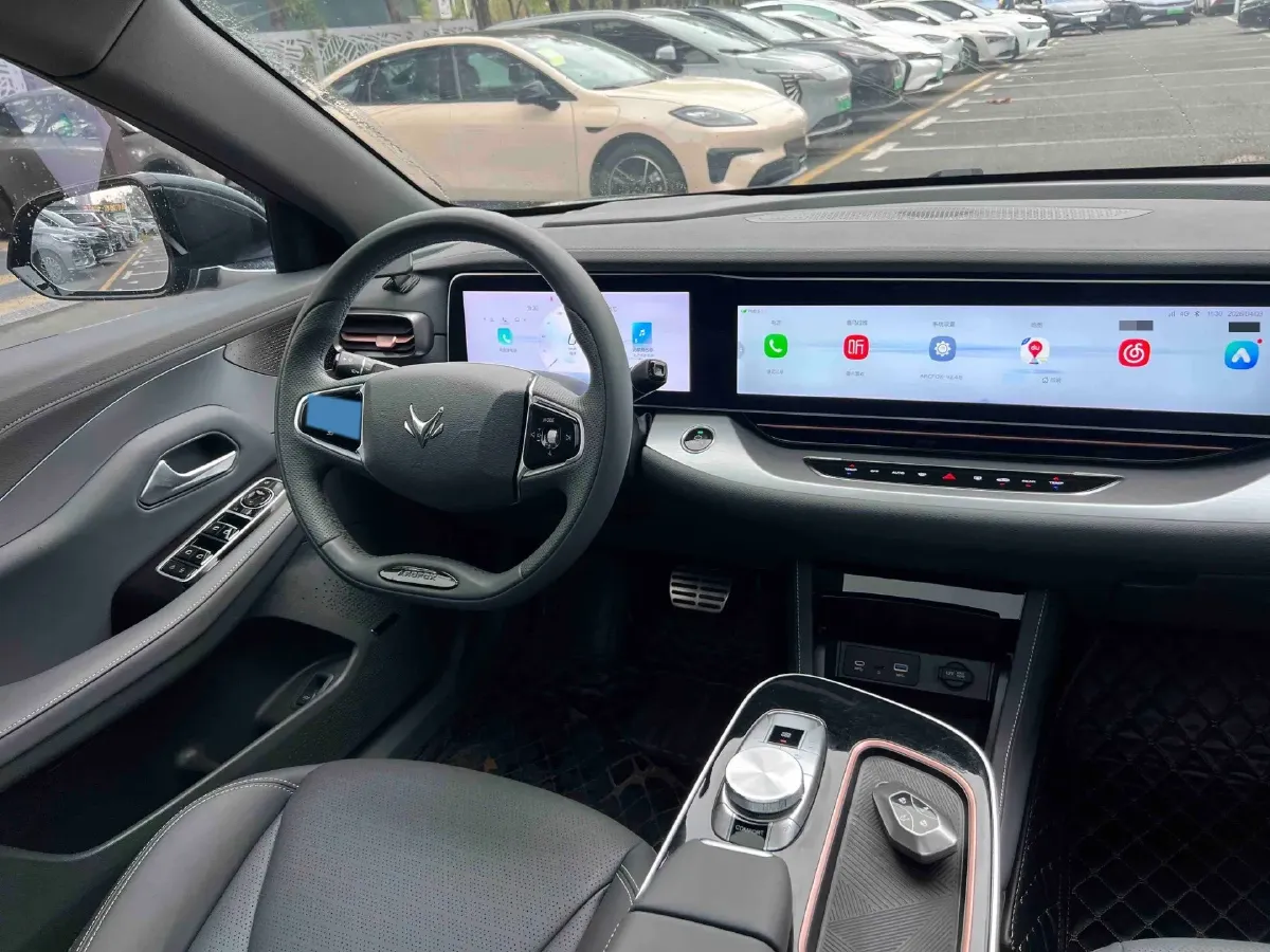 2023 ARCFOX αS BEV 65.6KWH,autocango,china used car exporter,china ev exporter,chinese used car exporter,chinese used ev exporter