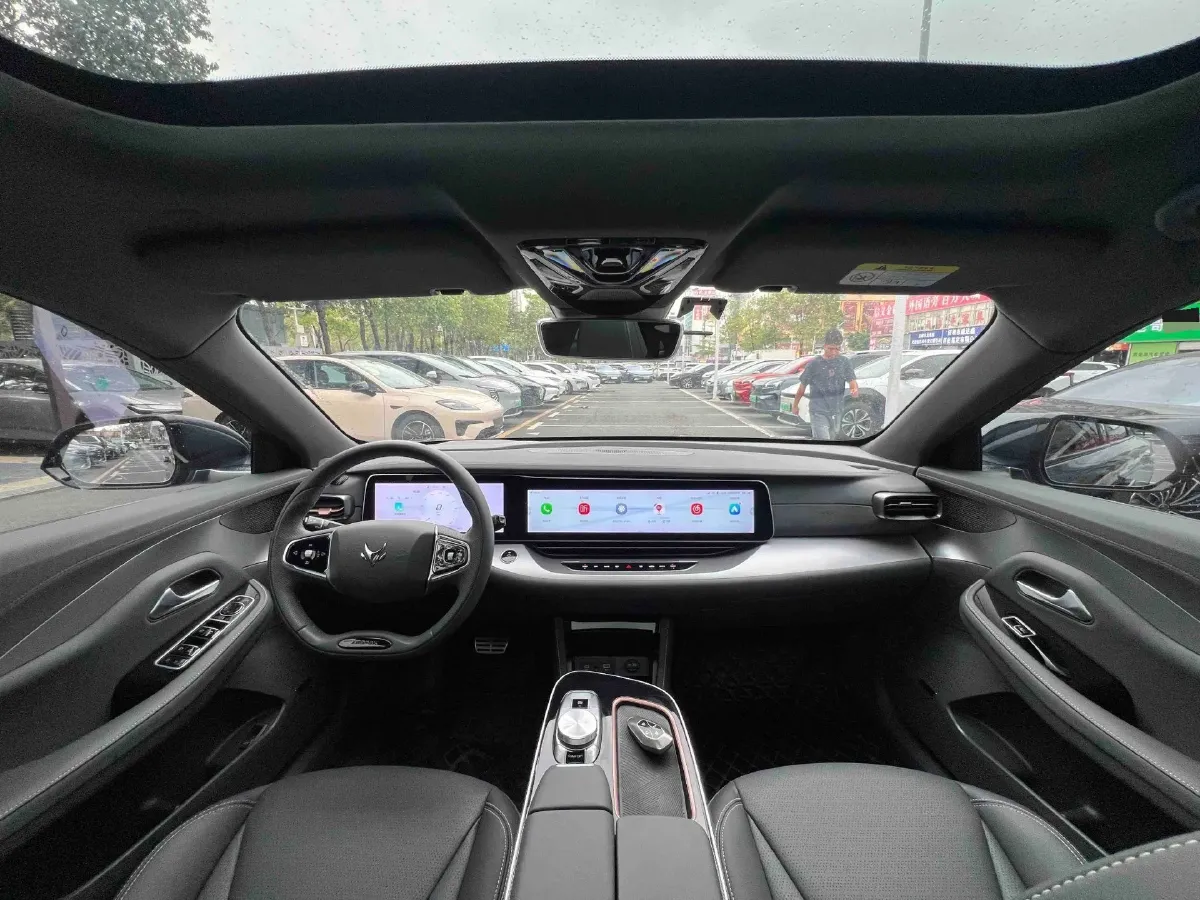 2023 ARCFOX αS BEV 65.6KWH,autocango,china used car exporter,china ev exporter,chinese used car exporter,chinese used ev exporter