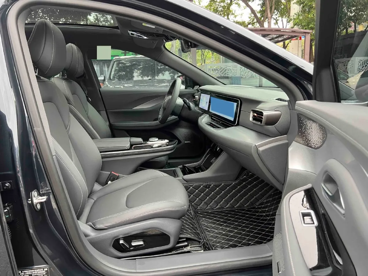 2023 ARCFOX αS BEV 65.6KWH,autocango,china used car exporter,china ev exporter,chinese used car exporter,chinese used ev exporter