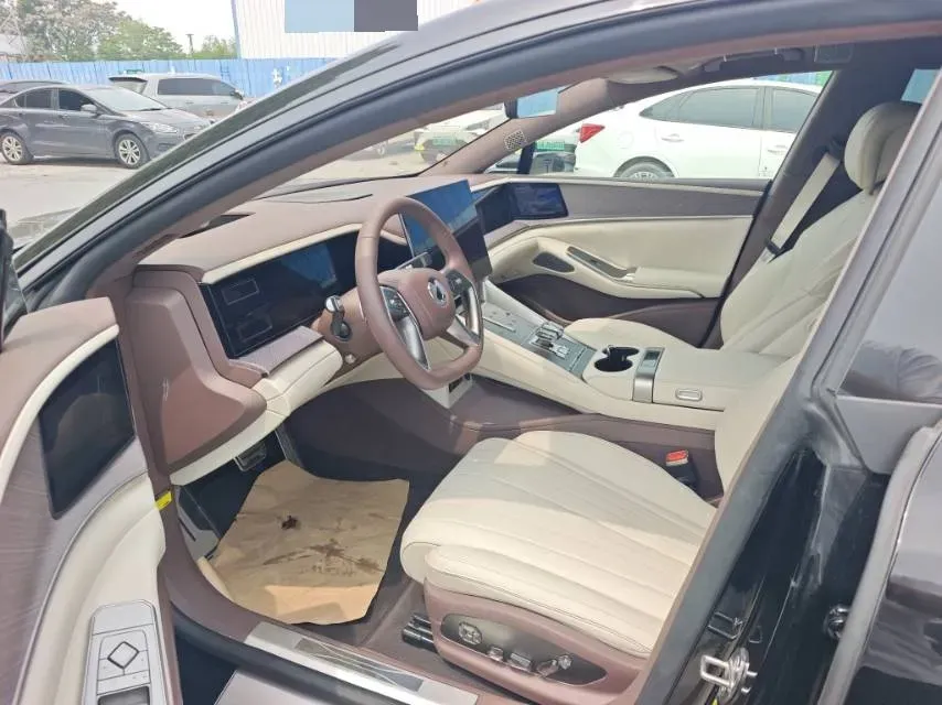 2024 Denza DenzaZ9GT 2.0T 207HP L4 E-CVT PHEV 38.5KWH,autocango,china used car exporter,china ev exporter,chinese used car exporter,chinese used ev exporter