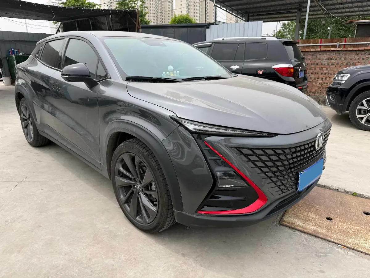 2020 ChangAn UNI-T 1.5T 180HP L4 7DCT,autocango,china used car exporter,china ev exporter,chinese used car exporter,chinese used ev exporter