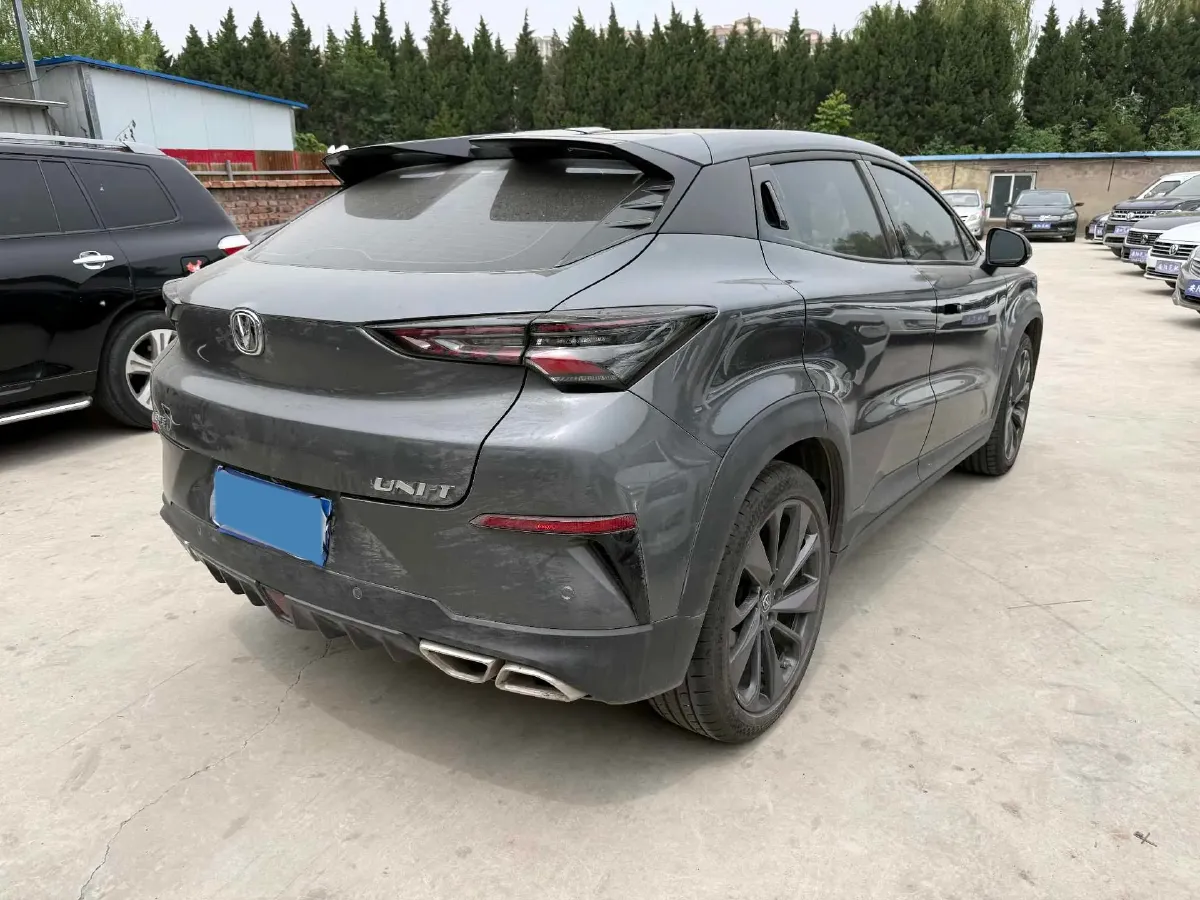 2020 ChangAn UNI-T 1.5T 180HP L4 7DCT,autocango,china used car exporter,china ev exporter,chinese used car exporter,chinese used ev exporter