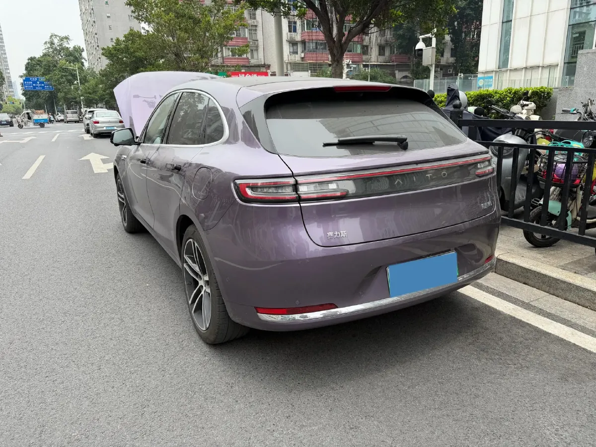 2025 AITO AITO M5 1.5T 152HP L4 REEV 42KWH,autocango,china used car exporter,china ev exporter,chinese used car exporter,chinese used ev exporter
