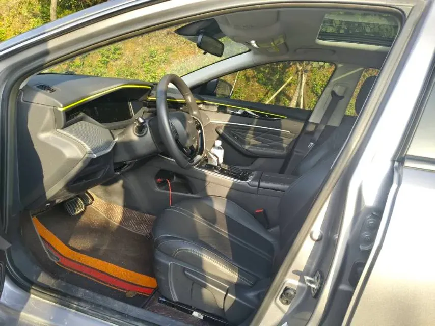 2021 DongFeng Aeolus YiXuan MAX 1.5T 163HP L4 E-CVT Hybrid,autocango,china used car exporter,china ev exporter,chinese used car exporter,chinese used ev exporter