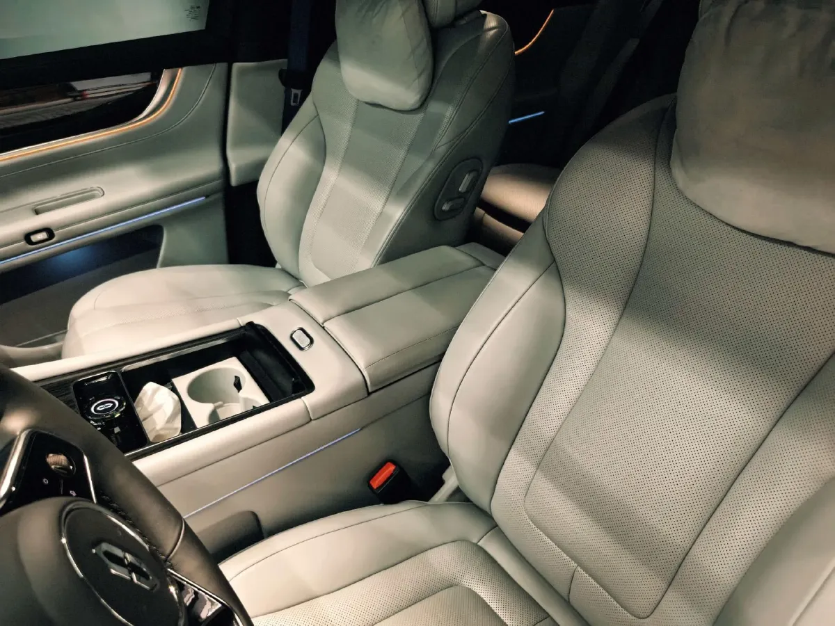 2024 HIMA AITO M9 1.5T 152HP L4 REEV 52KWH,autocango,china used car exporter,china ev exporter,chinese used car exporter,chinese used ev exporter