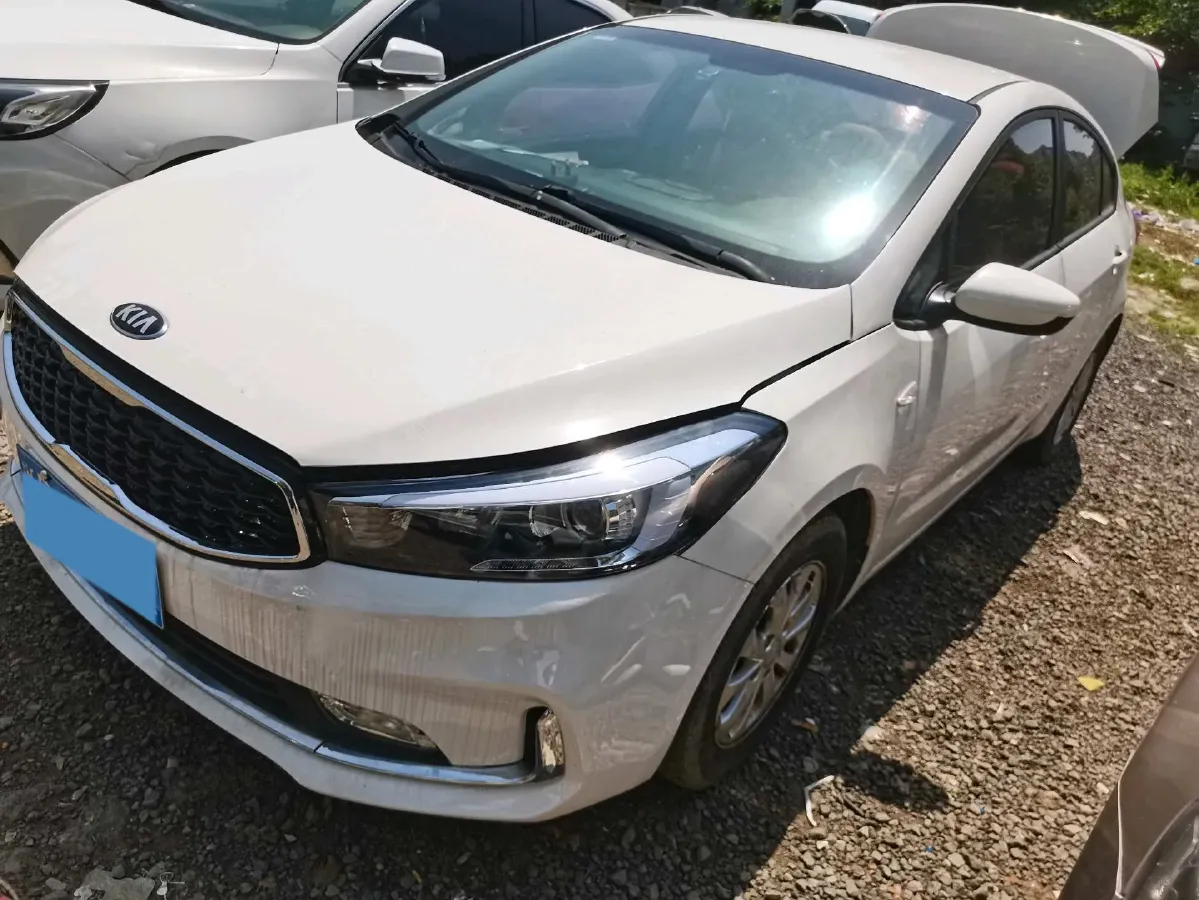 2016 Kia K3 1.6L 128HP L4 6MT,autocango,china used car exporter,china ev exporter,chinese used car exporter,chinese used ev exporter