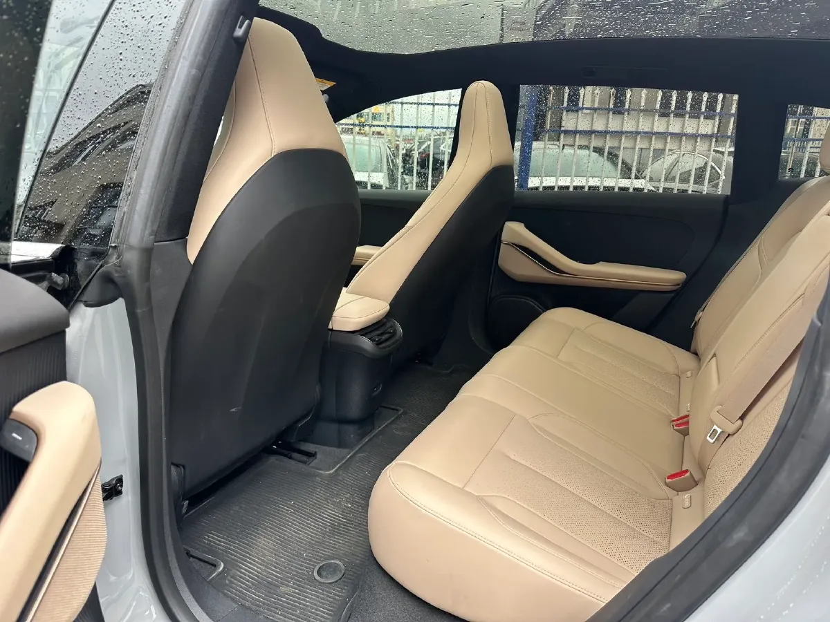 2023 NIO ET5T BEV 75KWH,autocango,china used car exporter,china ev exporter,chinese used car exporter,chinese used ev exporter