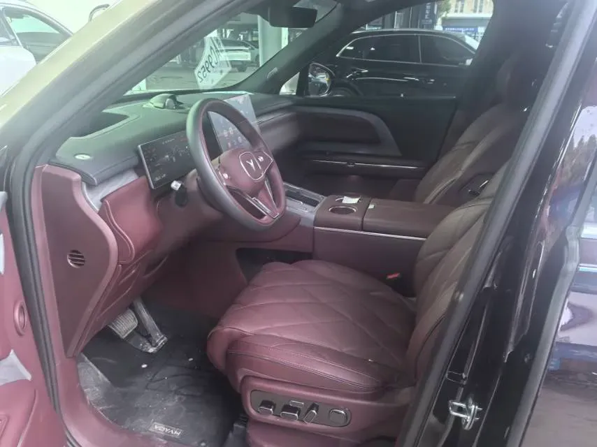 2026 Voyah 9L 1.5T 150HP L4 PHEV,autocango,china used car exporter,china ev exporter,chinese used car exporter,chinese used ev exporter