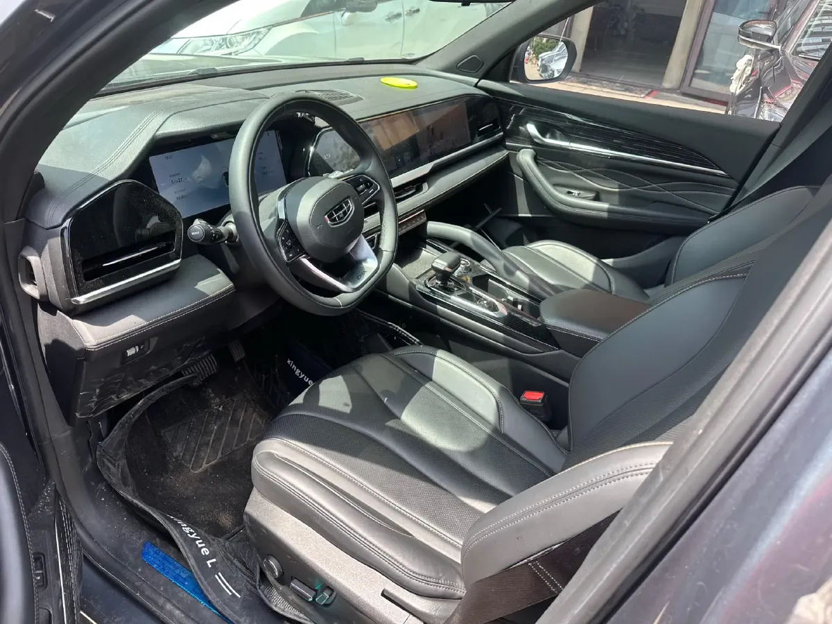 2024 Geely Monjaro 2.0T 238HP L4 8AT,autocango,china used car exporter,china ev exporter,chinese used car exporter,chinese used ev exporter