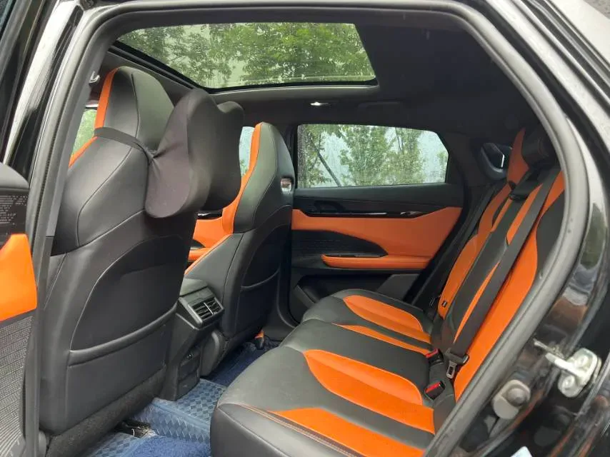 2023 ChangAn UNI-V 1.5T 188HP L4 7DCT,autocango,china used car exporter,china ev exporter,chinese used car exporter,chinese used ev exporter