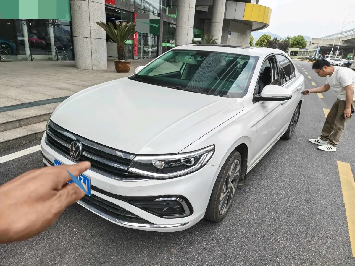 2023 Volkswagen Bora 1.2T 116HP L4 7DCT,autocango,china used car exporter,china ev exporter,chinese used car exporter,chinese used ev exporter