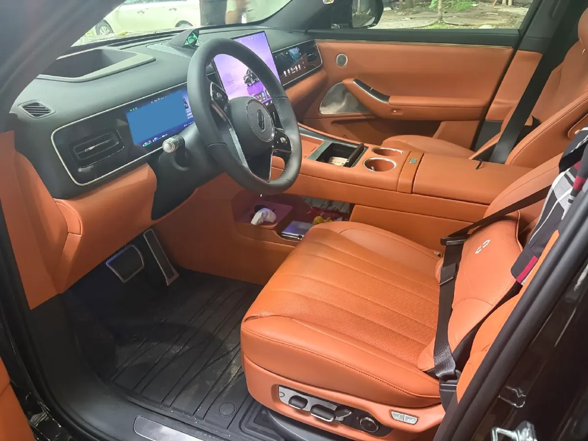 2026 AITO AITO M7 REEV 160HP REEV,autocango,china used car exporter,china ev exporter,chinese used car exporter,chinese used ev exporter