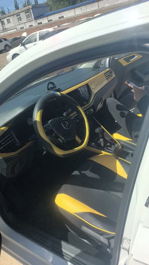 2023 Volkswagen Polo 1.5L 113HP L4 6AT,autocango,china used car exporter,china ev exporter,chinese used car exporter,chinese used ev exporter