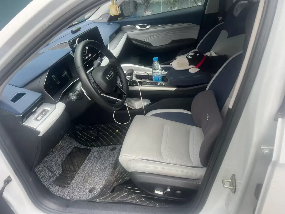 2021 Geely Preface 2.0T 190HP L4 7DCT,autocango,china used car exporter,china ev exporter,chinese used car exporter,chinese used ev exporter