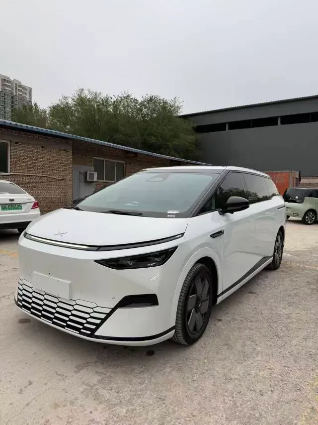 2024 Xpeng X9 BEV 101.5KWH,autocango,china used car exporter,china ev exporter,chinese used car exporter,chinese used ev exporter