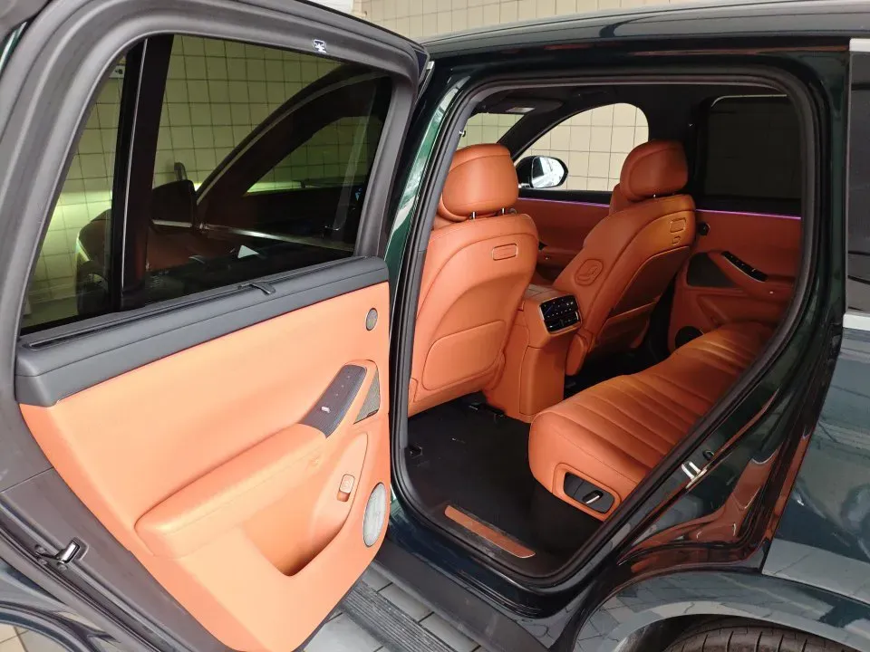 2026 AITO AITO M7 REEV 160HP REEV,autocango,china used car exporter,china ev exporter,chinese used car exporter,chinese used ev exporter