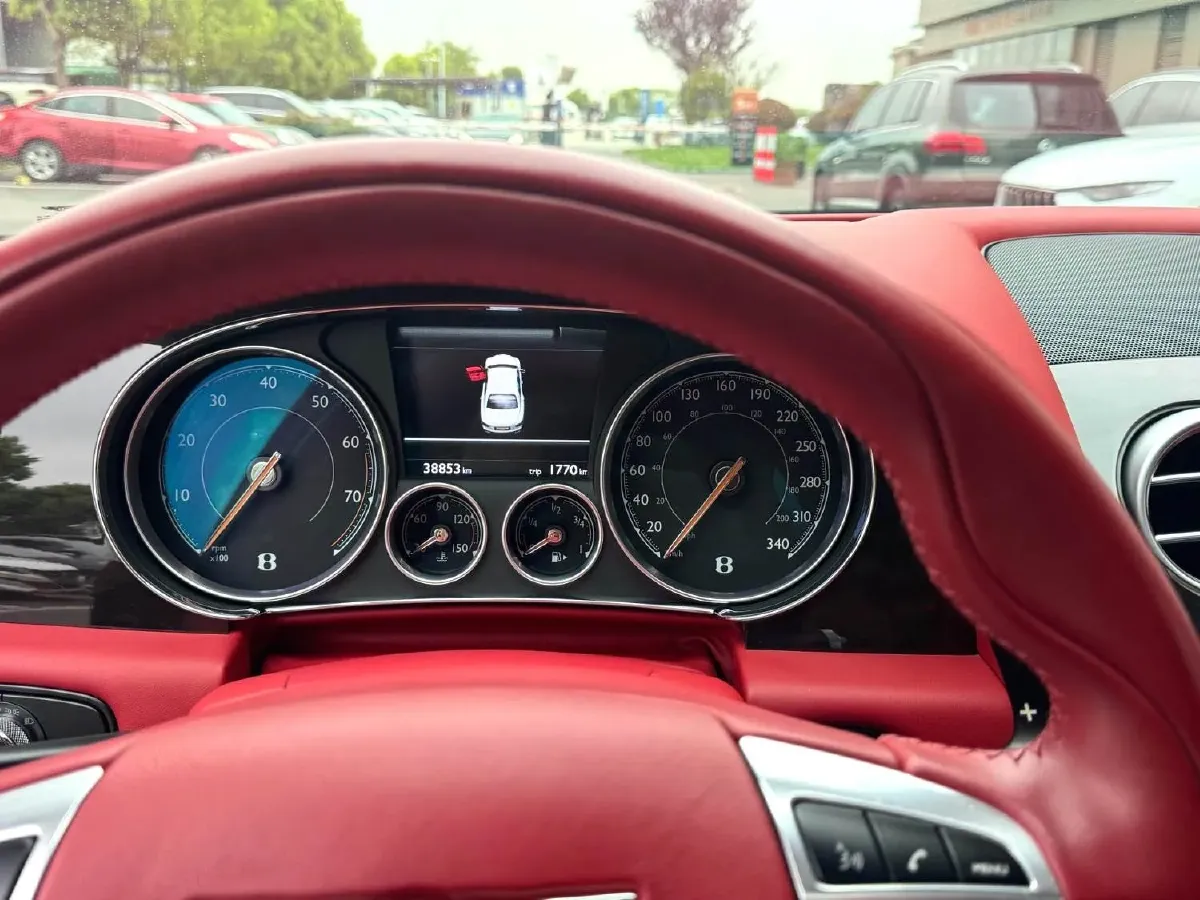 2017 Bentley Flying Spur 4.0T 507HP V8 8AT,autocango,china used car exporter,china ev exporter,chinese used car exporter,chinese used ev exporter